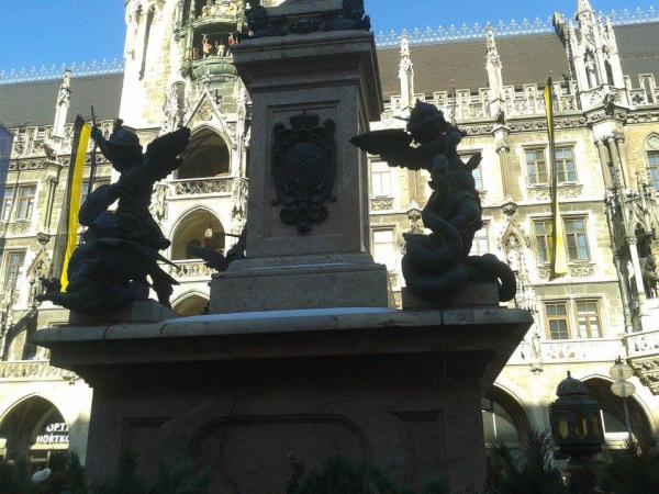 Monachium Nowy Ratusz