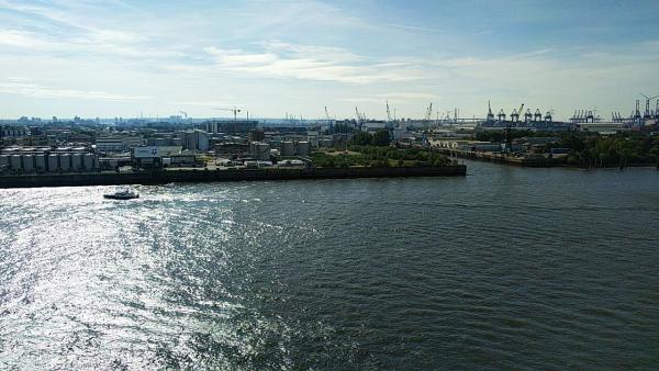 Hamburg, port.jpg