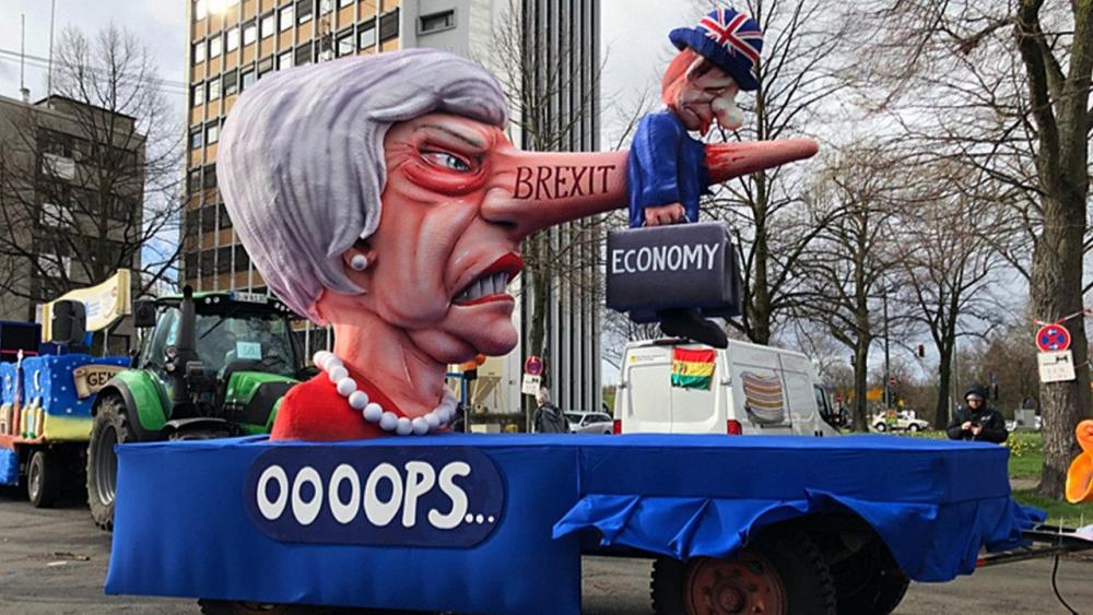 montag - tillys-wagen-2019-rosenmontagszug-duesseldorf-110__v-HDready.jpg