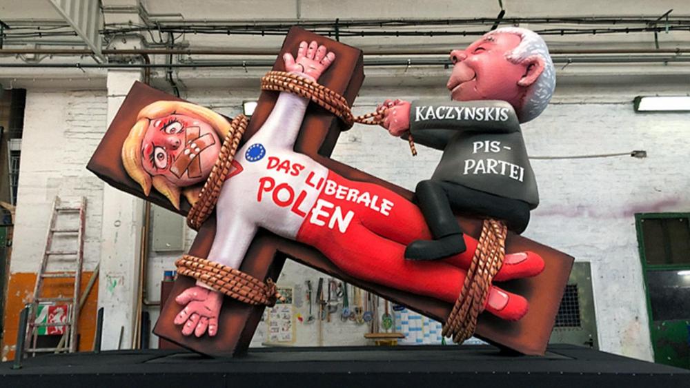 montag - tillys-wagen-2019-rosenmontagszug-duesseldorf-108__v-gseagaleriexl.jpg