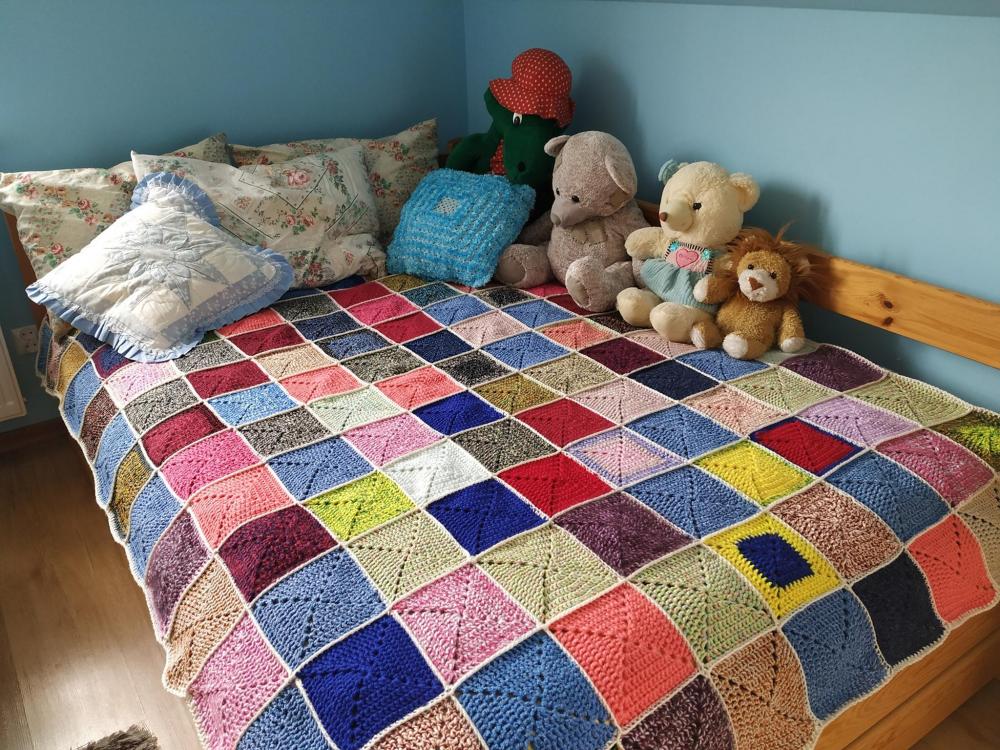 narzuta w pokoju.jpg