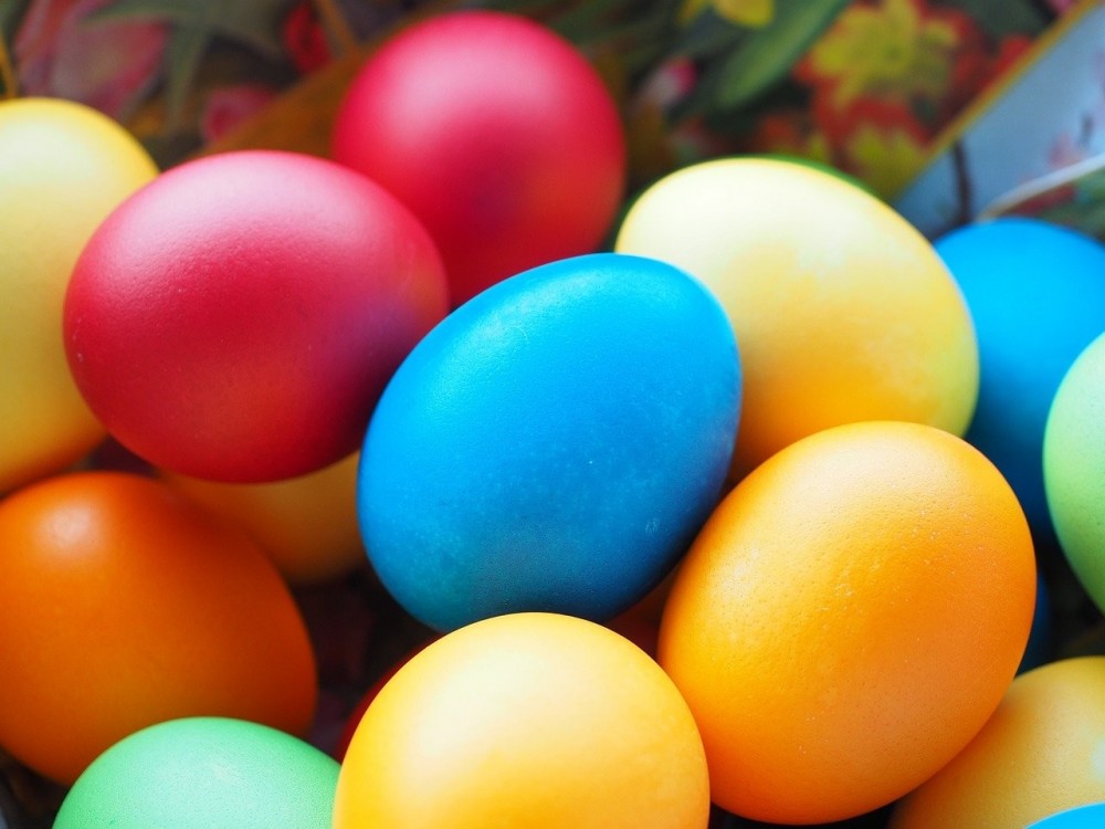 easter-eggs-3032058.jpg